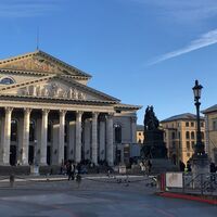 Max-Joseph-Platz