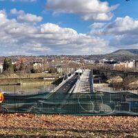 Neue S21-Eisenbahnbrücke über den Neckar nach Cannstadt