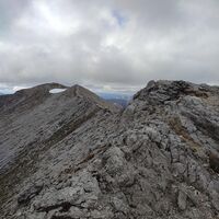 unschwierig weiter am Grat zur Kreuzspitze
