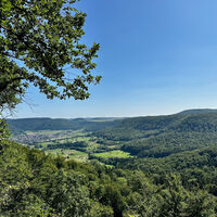Aussichtspunkt Saurücken mit Blick auf Talheim
