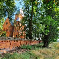 Vollenschier, Gutskirche vom Altmarkrundkurs