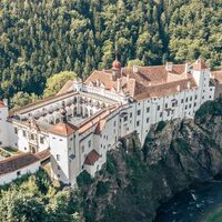 Gartenschloss_Luftansicht_Oststeiermark
