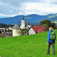 Blick auf St. Kathrein/O._Naturpark Almenland_Oststeiermark