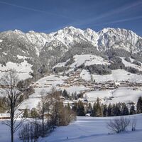 Alpbach Dorfblick von der Neader