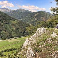 Wir genießen den Ausblick am Rabenstein