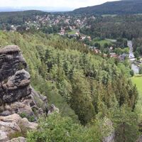 Blick von Nonne auf Jonsdorf