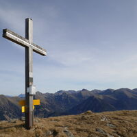 Gipfelkreuz am Korbachkogel