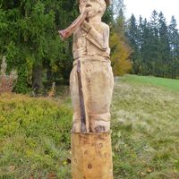 Holzskulptur "Hirte" an der Dammwiese