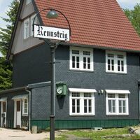 Der historische Bahnhof Rennsteig