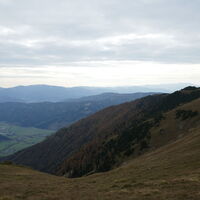 links runter gehts ins Kaisertal