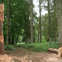 Skulpturen im Crécy-Wald
