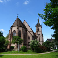 Kurpark mit Wallfahrtskirche in Lautenbach