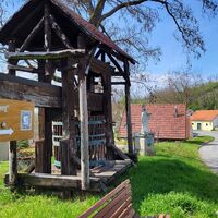 Kellergassen Silberberg mit hlg. Urbanus und Baumpresse
