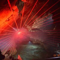 Lasershow in der Drachenhöhle