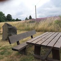 Sitzgruppe am Wanderweg