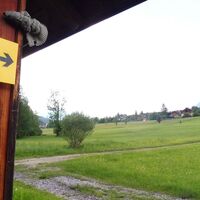 vorbei am Golfplatz zum Teichschloß