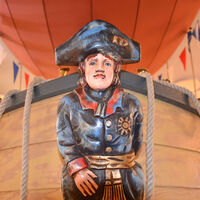 Galionsfigur am Luftschiff in der Ems-Erlebniswelt in Schloß Holte-Stukenbrock