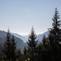 Burg Zavelstein mit Blick auf das Heckengäu