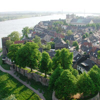 Luftaufnahme von der Innenstadt mit Stadtumwehrung