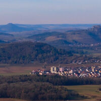 Blick auf das Hegauer Kegelspiel von der Chroobachhütte