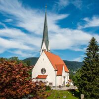 Kath. Kirche Maria Himmelfahrt Bad Wiessee 1