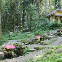 Heiliger Brunnen mit Rudolfuskapelle und Wasseranlage