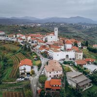 Das mittelalterliche Dorf Šmartno