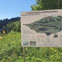 Info zum Kalkabbau und Fördertunnel