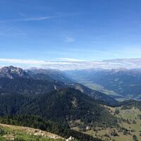 Blick vom Poludnig oberhalb der Egger Alm und Dellacher Alm