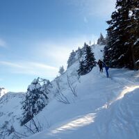 Gipfelanstieg. Links Schmittenstein.