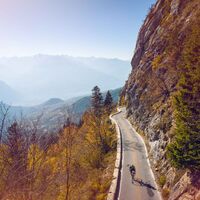 Straße zum Staudamm Tseuzier