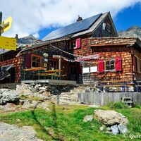 Das lohnenden Ziel: die Adolf Nossberger Hütte.