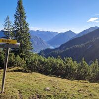 Das Jöchle, ein sonniger Sattel kurz vor dem Thanellerkar