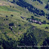 Dorf Pequerel