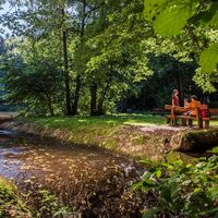 Wanderpause auf dem Weg des Wassers