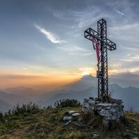 Croce di Cima Parì