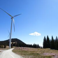 Windpark mit Schwarzkogel