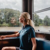 Radfahrer auf dem Donaubus