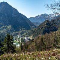 Rastplatz mit Ausblick auf Wildalpen