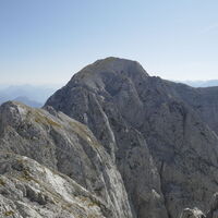 der Grat zum hinteren Freieck schaut auch interessant aus