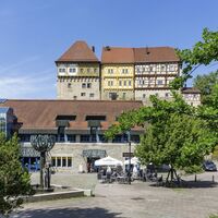Talheim Burg und Rathausplatz