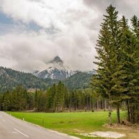 Vorne rechts geht's wieder ins Gelände