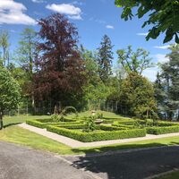 Villa Krämerstein, Garten mit Brunnen