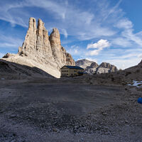 [ Dolomiten, Rosengarten ] | Tag 4 | Bei der Gartlhütte / Rif. Re Alberto Primo, 2.621m, mit den Vajolettürmen im Hintergrund