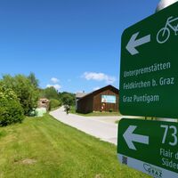 Anstieg bei Attendorf, Beschilderung