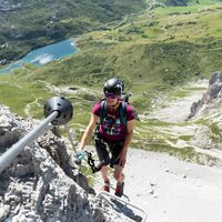 Klettersteig Partnunblick mit Sicht auf den Partnunsee