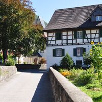 Mitten durch Weesens malerische Gässchen