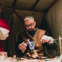 Historischer Weihnachtsmarkt auf der Wartburg bei Eisenach