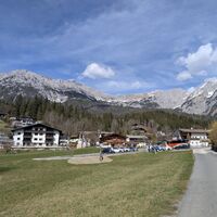 Scheffau_von Sonnwies ins Dorf mit Kaiserblick_März