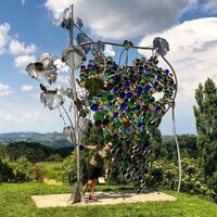Gläserne Weintraube am Eorykogel